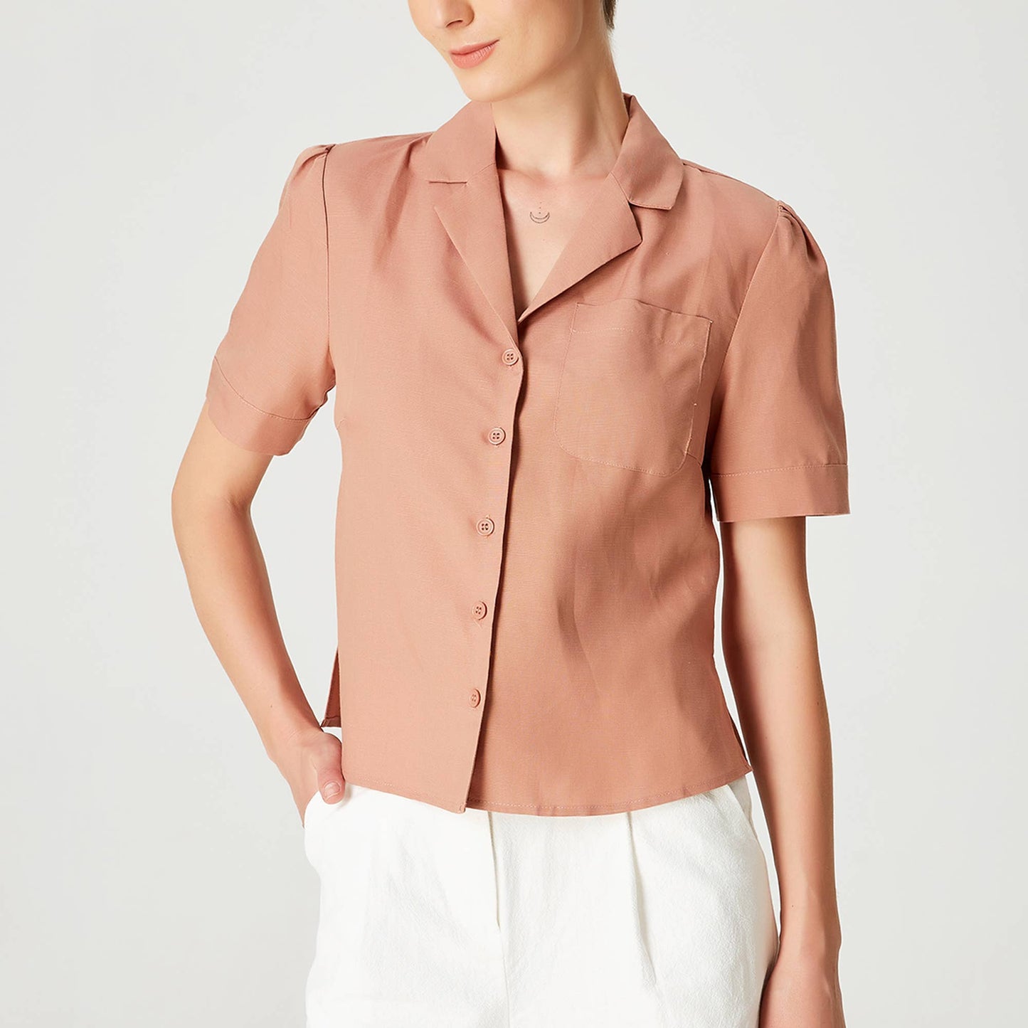 Chemise droite en lin à manches courtes