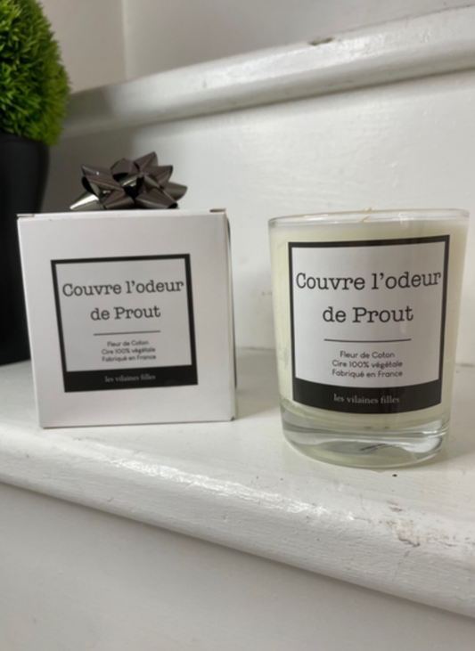 Bougie qui "couvre l'odeur de prout"
