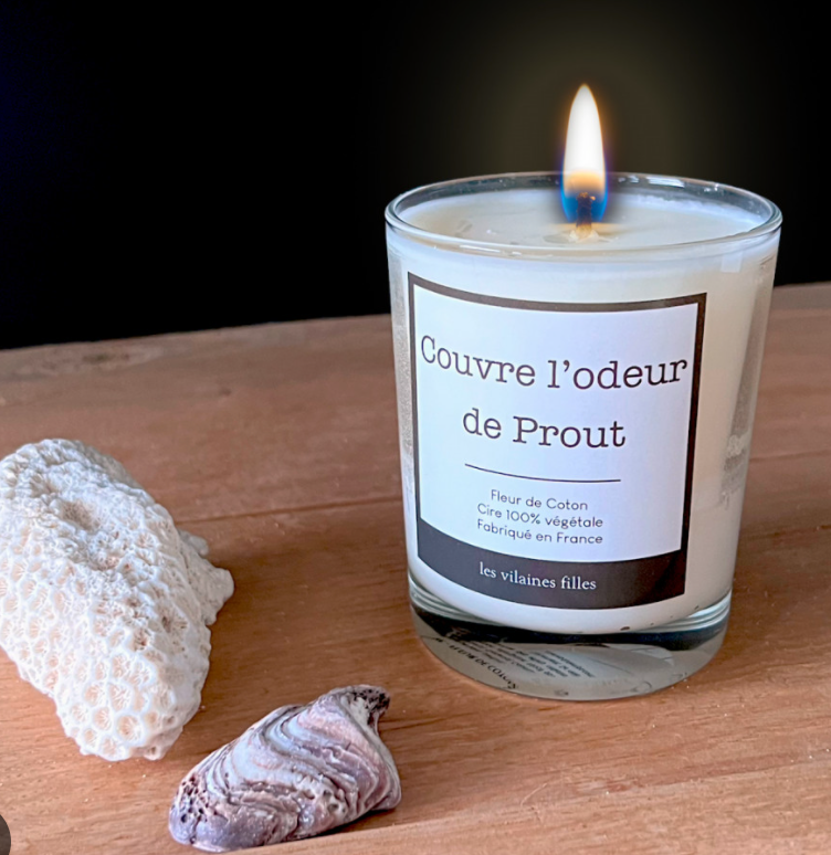 Bougie qui "couvre l'odeur de prout"