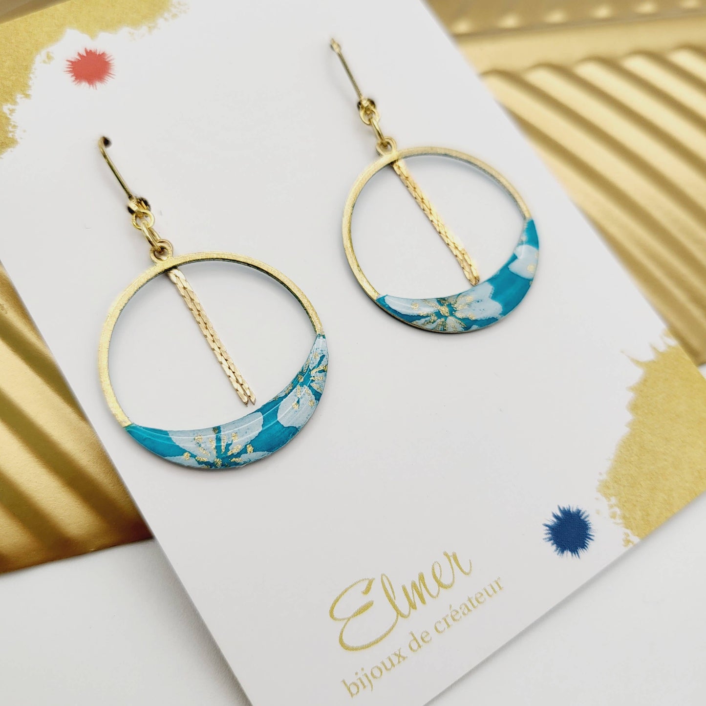 Boucles d'oreilles URA