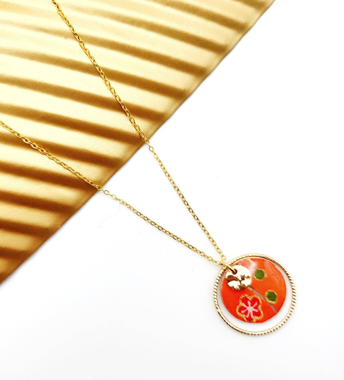 Collier Hinata