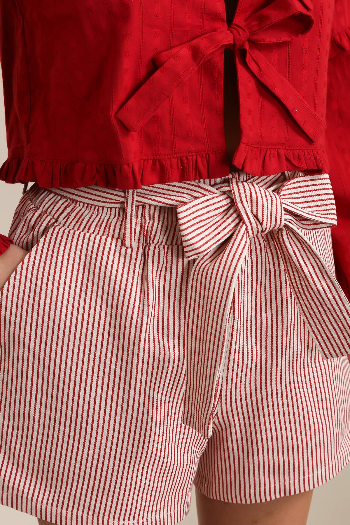SHORT À RAYURES