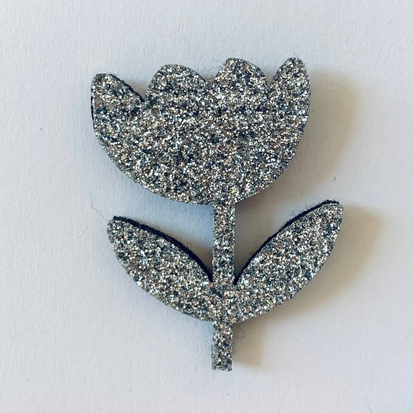 Pin's en paillettes - Fleur
