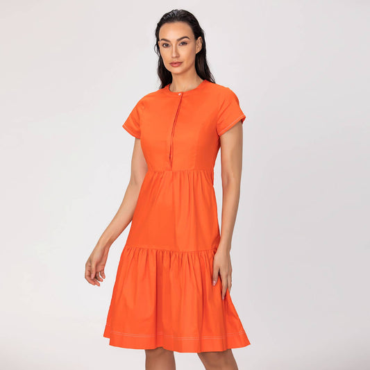 Robe chemise ajustée et évasée en coton