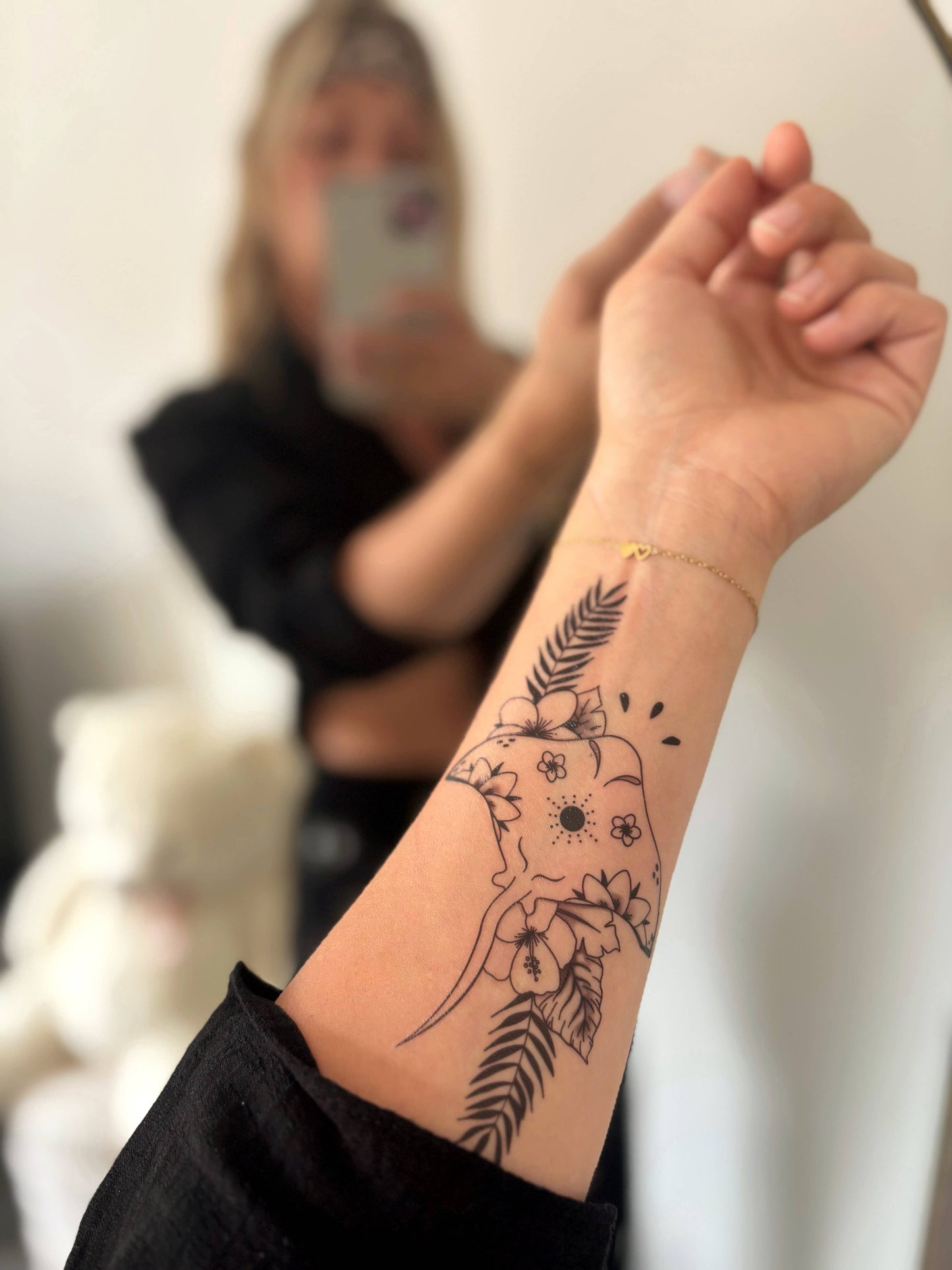 Parure de tatouages éphémères "Tiki Bloom"